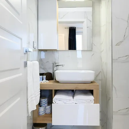 Domus Enrico Rome