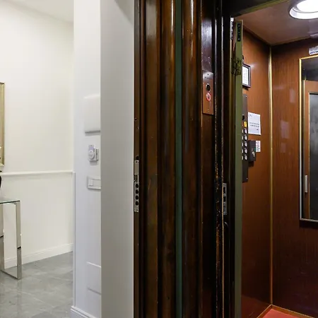 Domus Enrico Roma